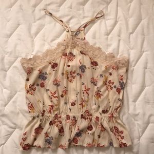 Kendal and Kylie tank